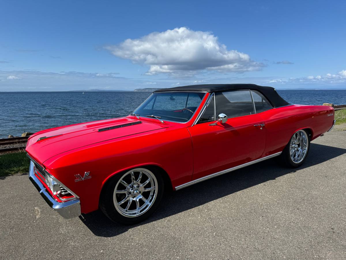
								1966 Chevrolet Chevelle Convertible Tribute SS 427 full									