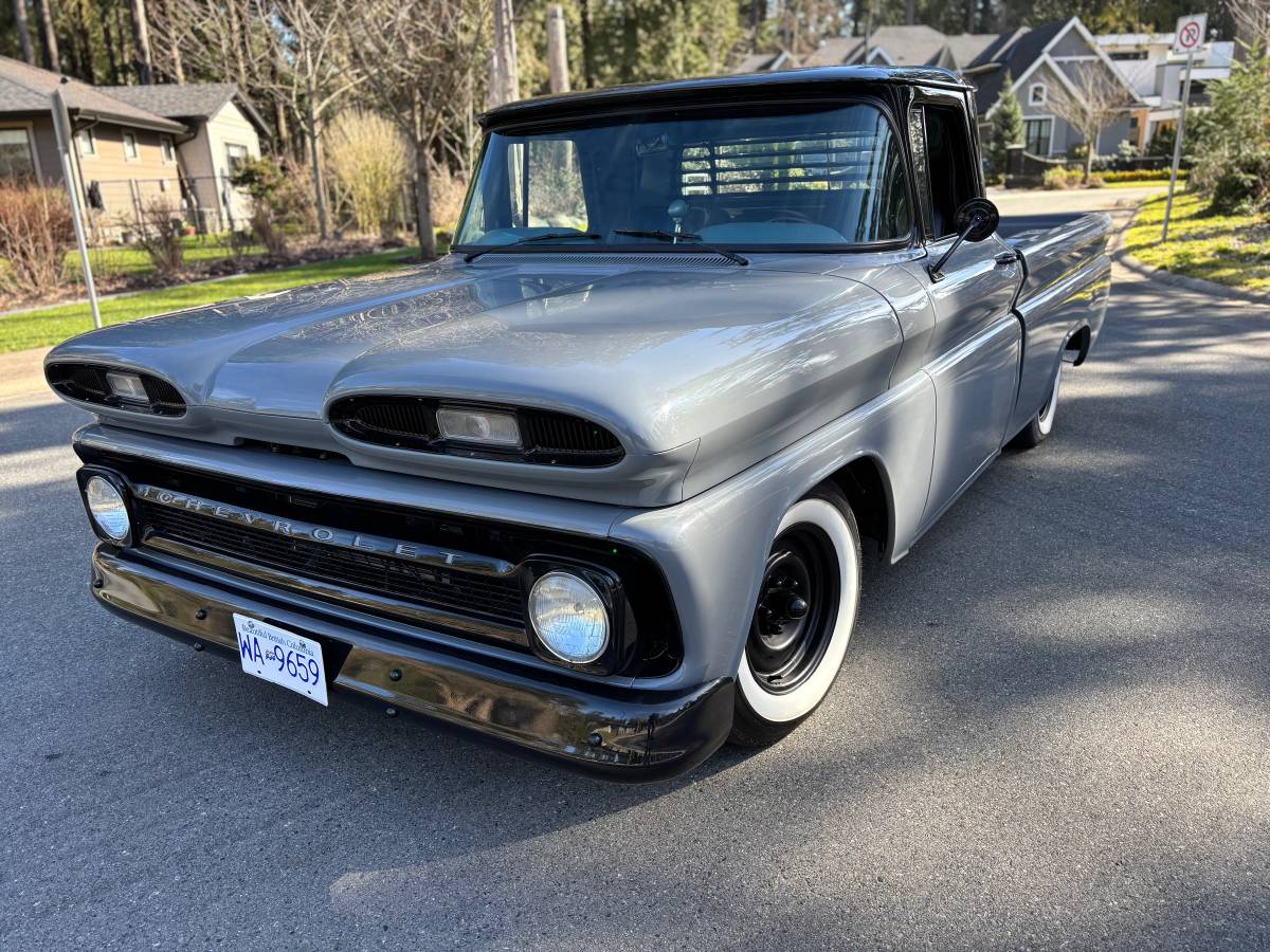 
								1960 Chevrolet C10 Custom full									