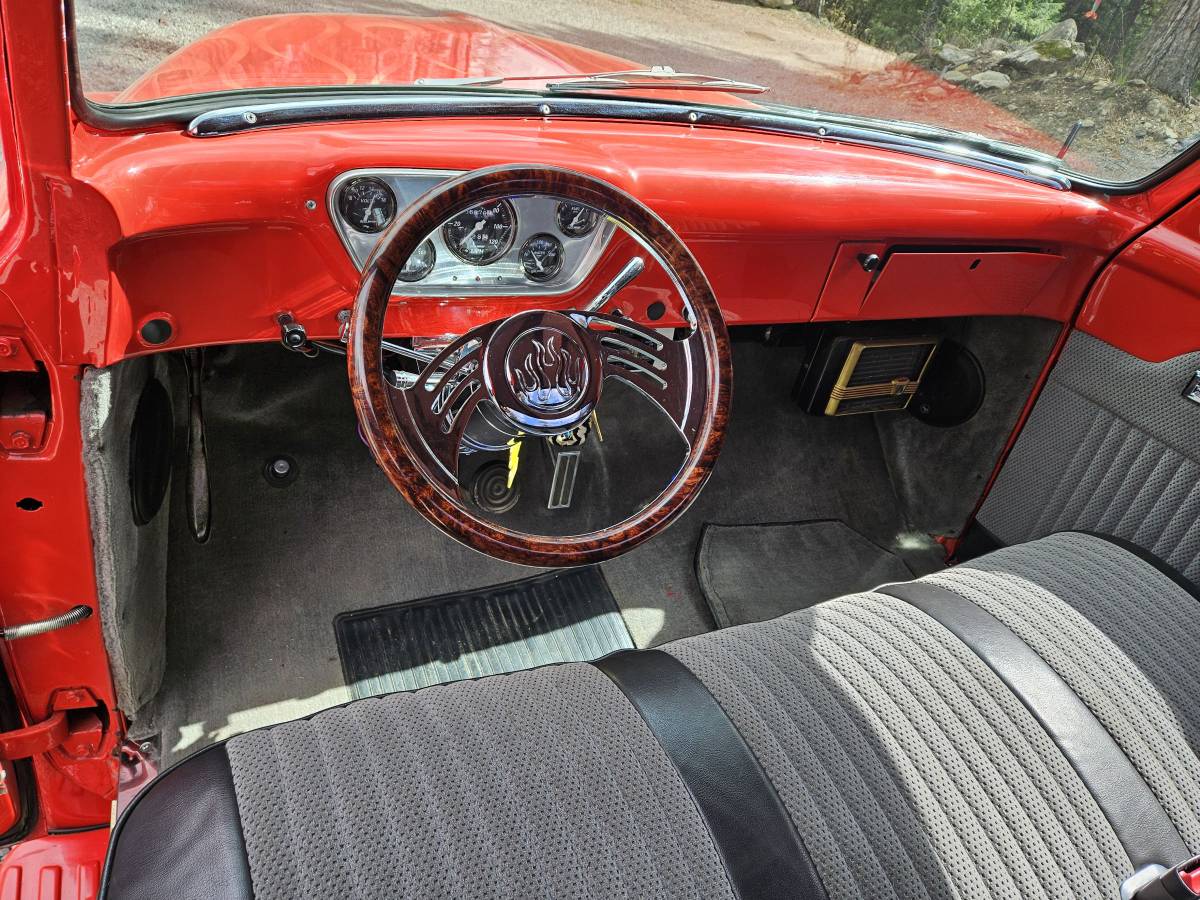 
								1955 Ford Hot Rod full									