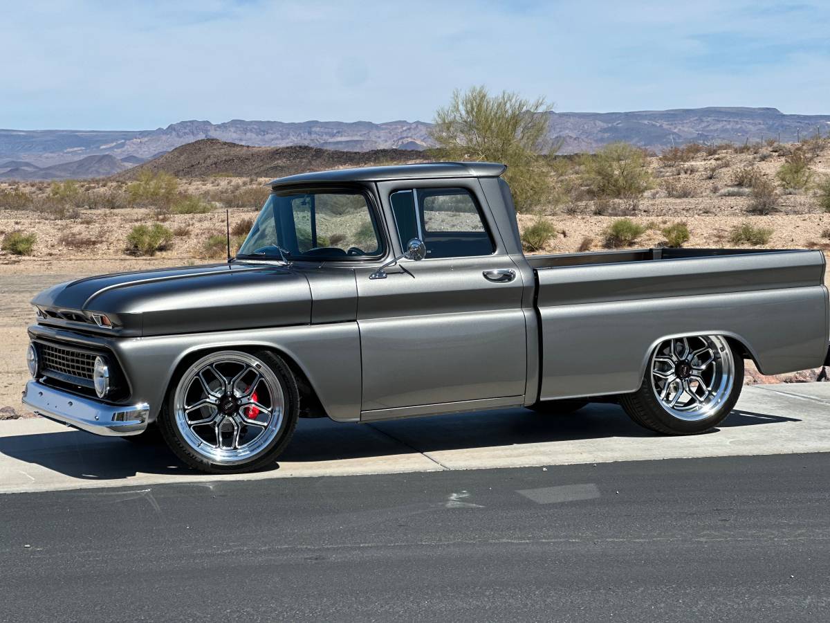 
								1963 Chevy C10 Resto Mod full									