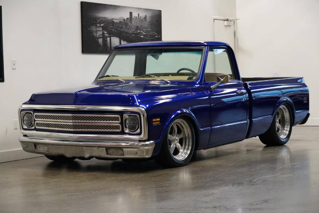 
								1972 CHEVROLET C10 SWB full									