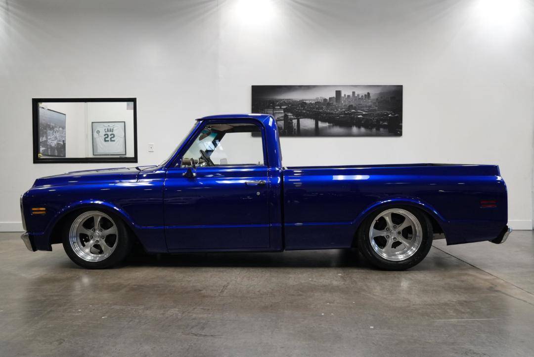 
								1972 CHEVROLET C10 SWB full									