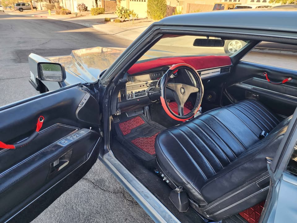 
								1970 Cadillac Deville Coupe 2D full									