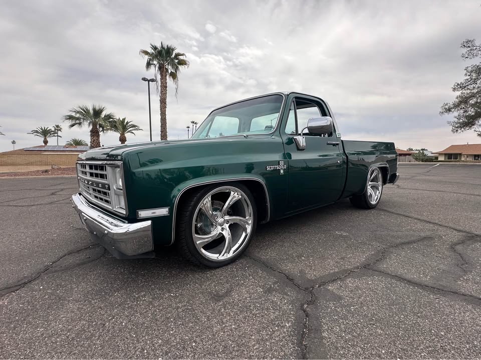 
								1987 Chevrolet 1500 regular cab short bed full									