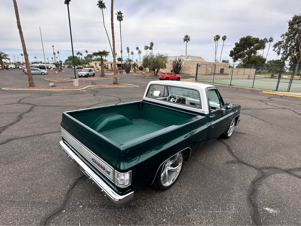
								1987 Chevrolet 1500 regular cab short bed full									