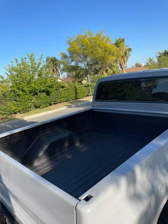 
								1984 chevy squarebody crewcab full									