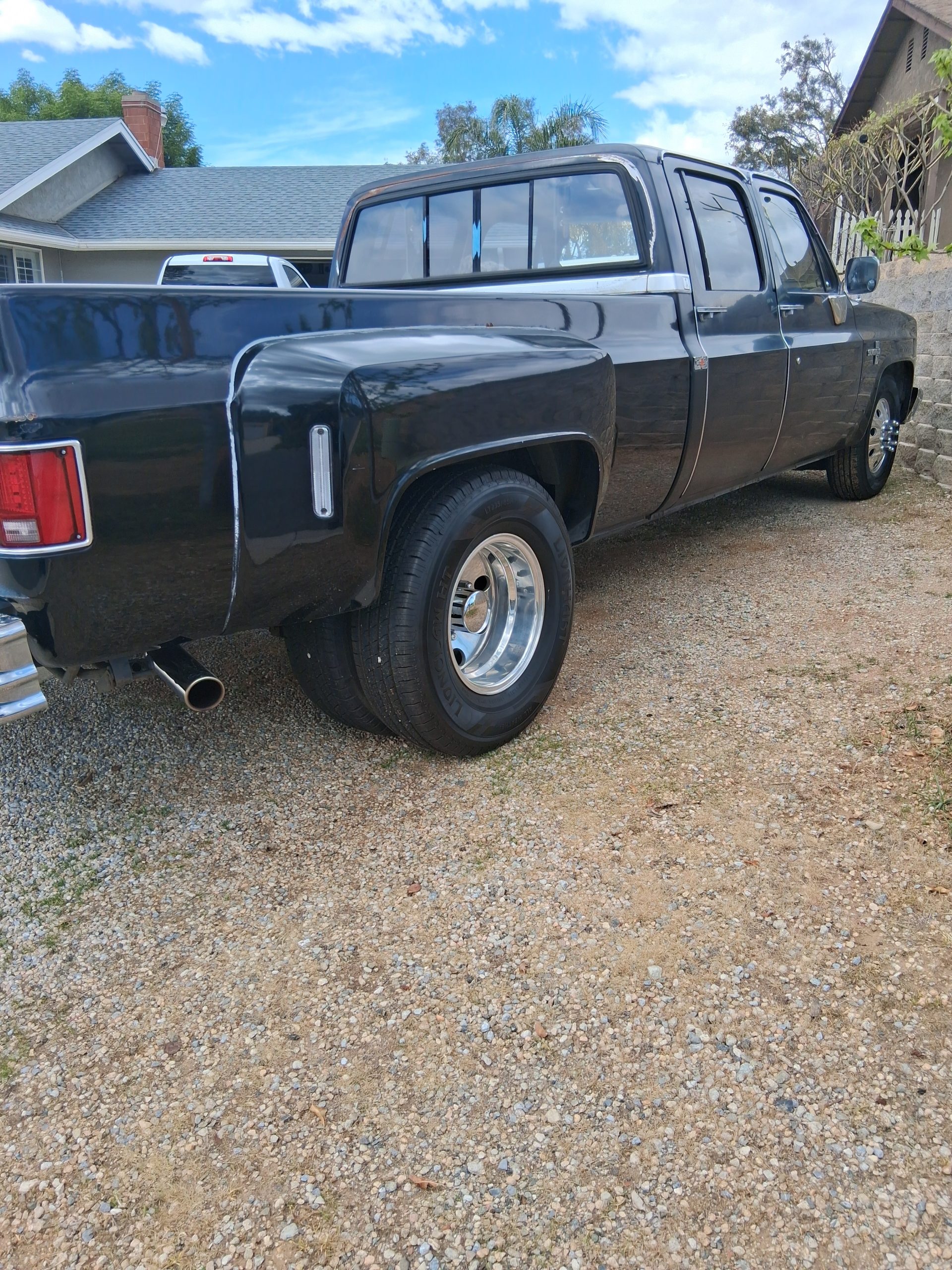 
								1988 chevrolet R30 tbi 454 full									