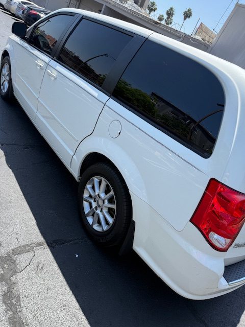
								2012 Dodge Grand Caravan R/T full									
