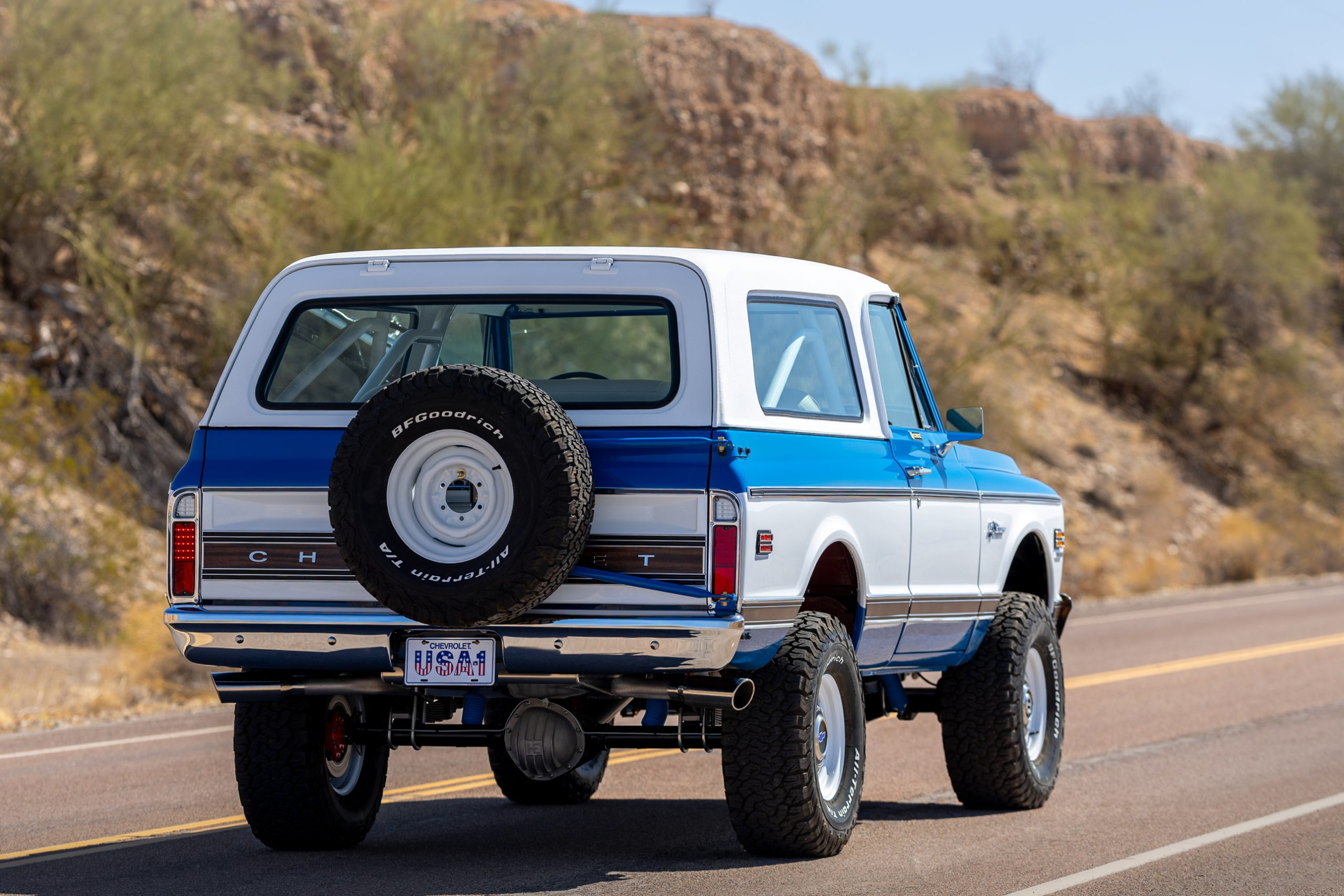
								1973 Chevrolet K5 Blazer full									