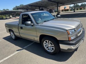 2004 Silverado 1500 5 SPEED V8