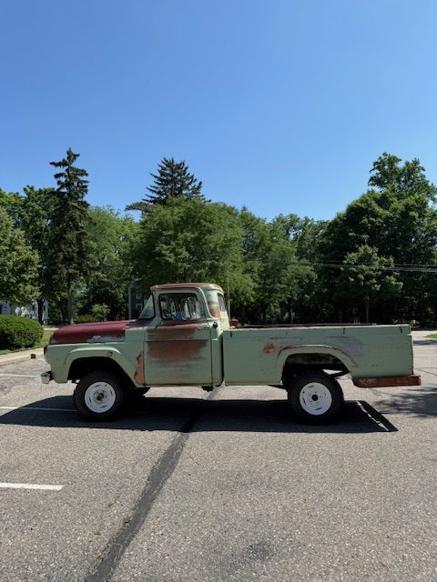 
								1959 Ford F-100 Factory 4×4 full									