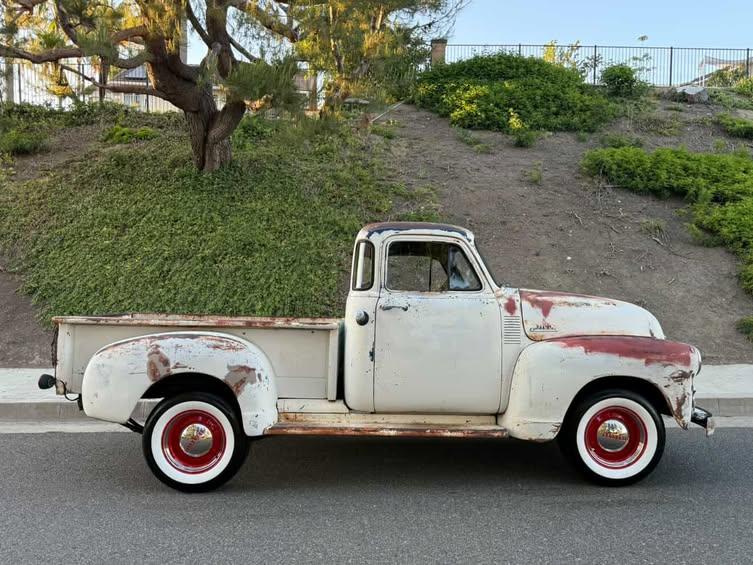 
								1954 Chevy 1/2 ton pick up truck 3100 full									