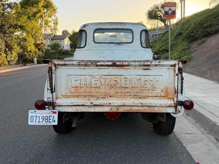 
								1954 Chevy 1/2 ton pick up truck 3100 full									