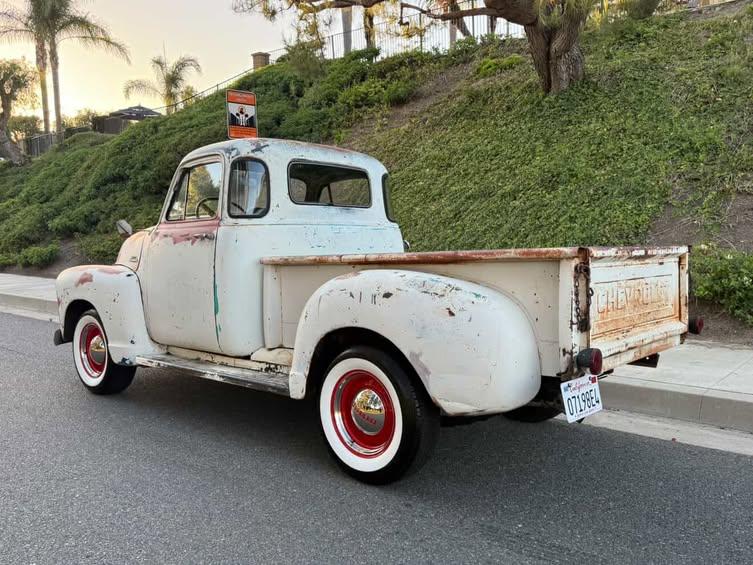 
								1954 Chevy 1/2 ton pick up truck 3100 full									