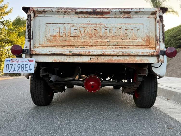 
								1954 Chevy 1/2 ton pick up truck 3100 full									
