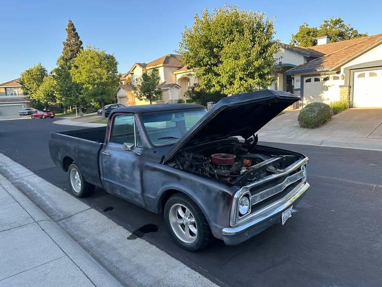 
								1970 Chevy C10 full									