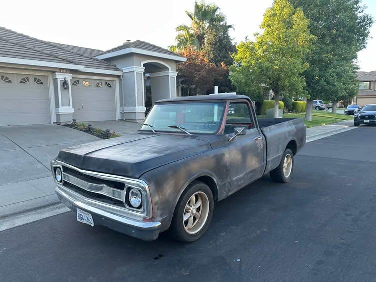 
								1970 Chevy C10 full									