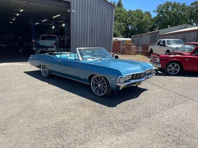 
								67 impala SS convertible full									