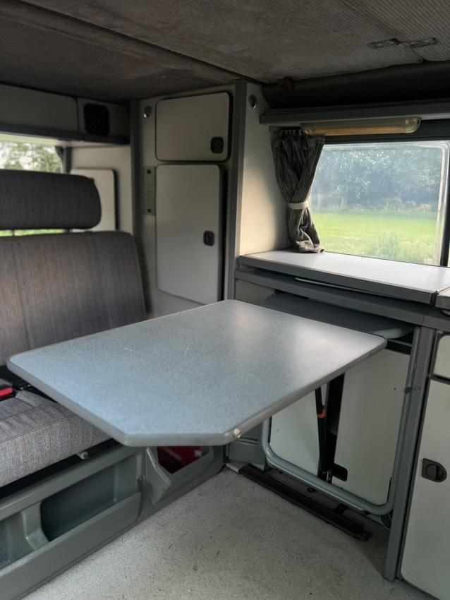 
								1991 Volkswagen T4 Carthago full									